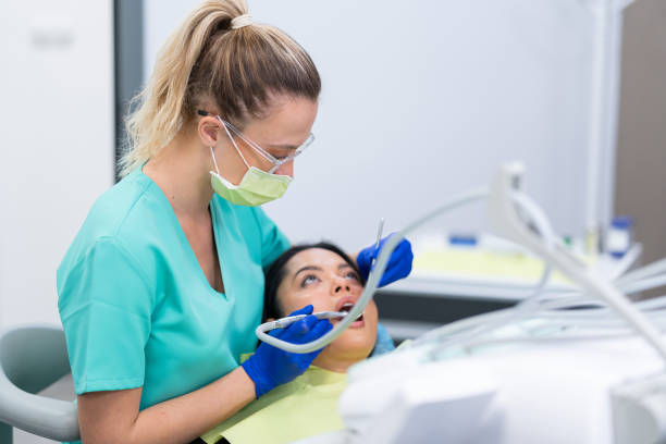 Best Emergency Dental Care for Broken or Chipped Teeth in Mount Sinai, NY